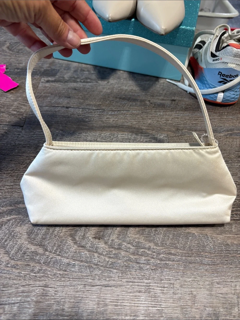 Elegant Cream Satin Shoulder Bag - Minimal Evening Clutch